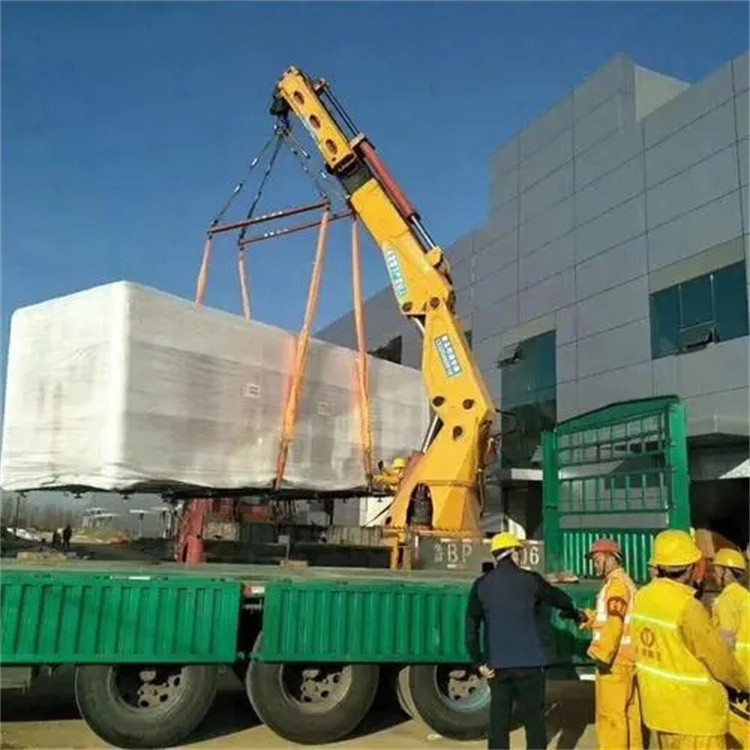 丹阳随车吊是否可以进行长途运输